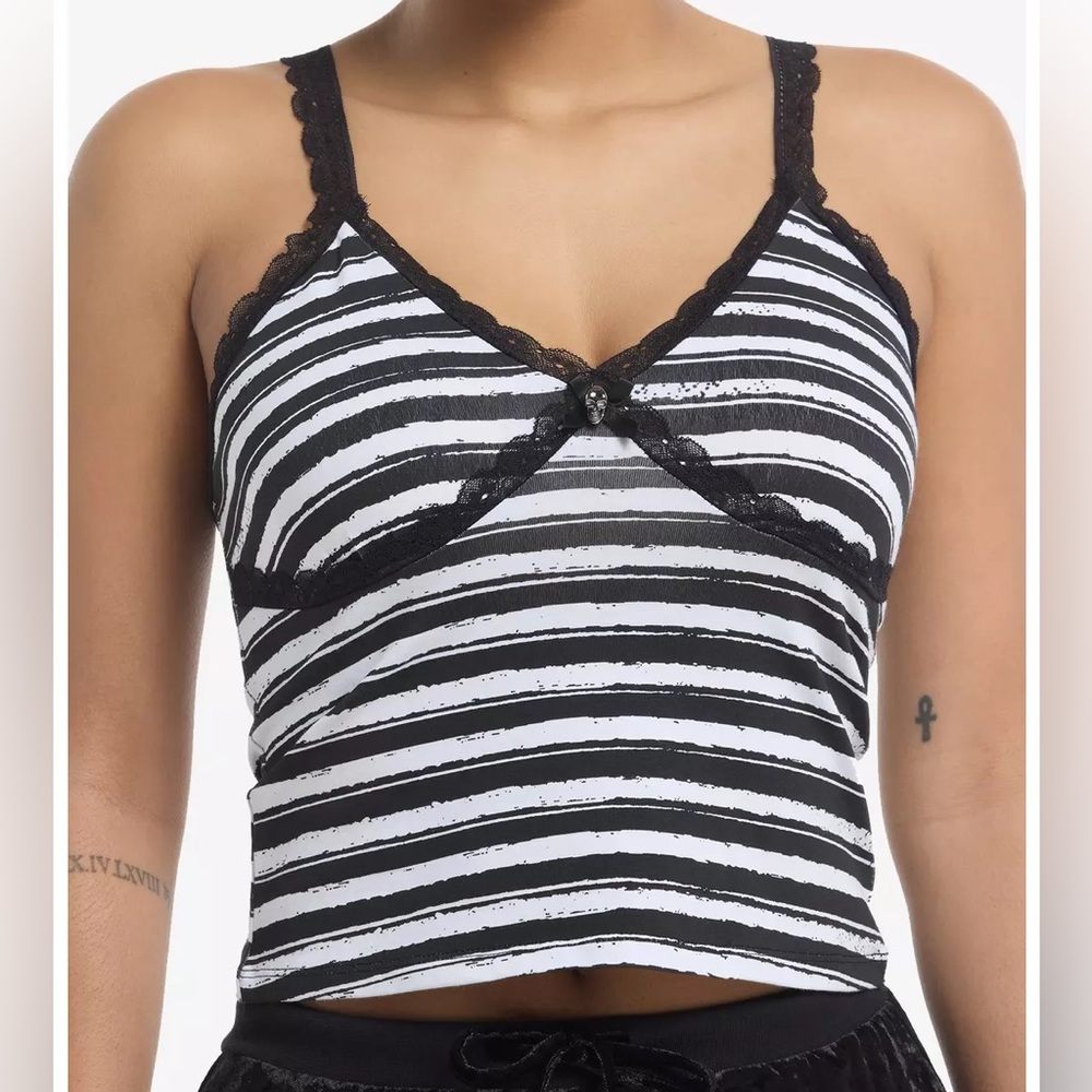 Hot Topic Black/White Striped Skull Charm Tank Top